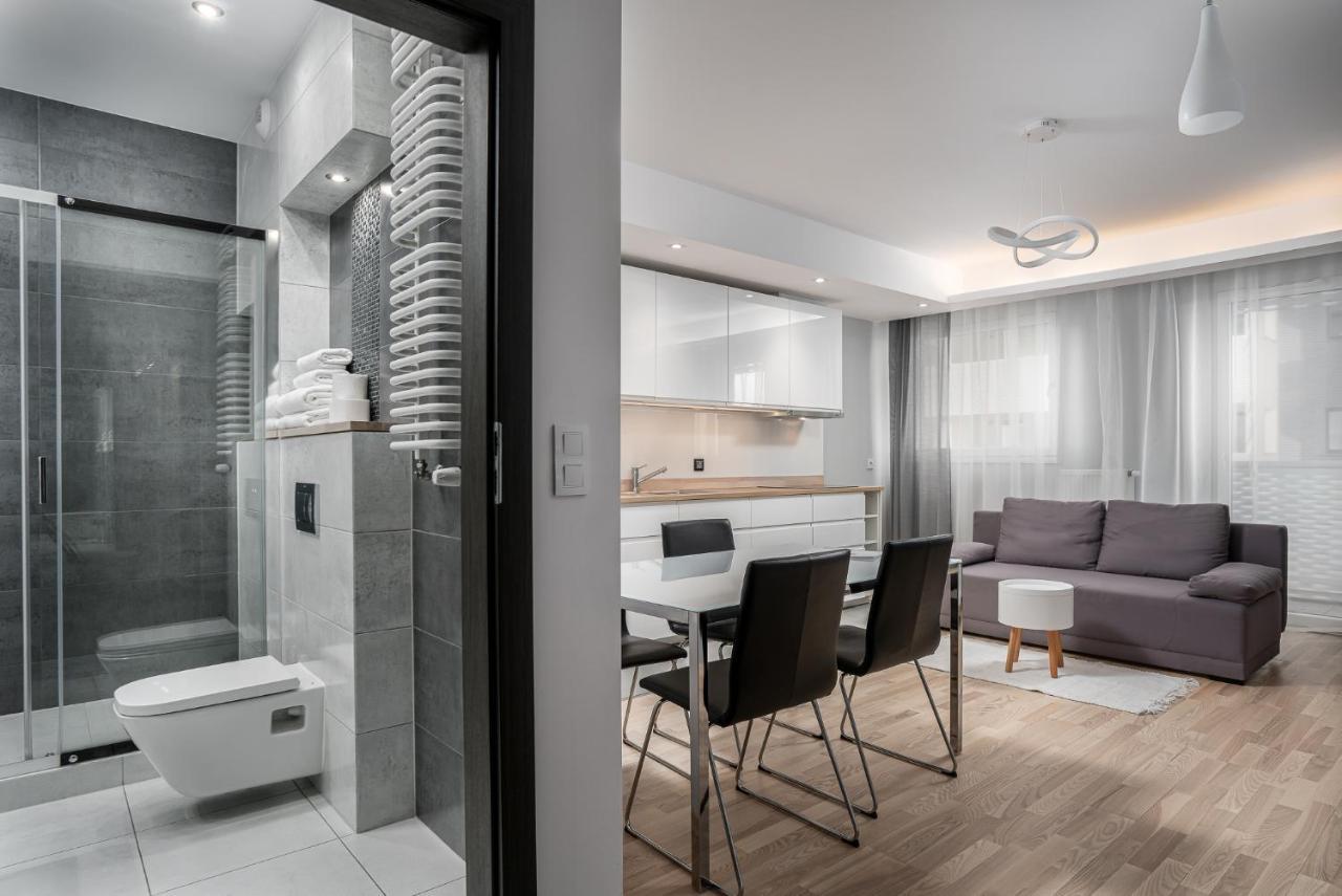Rentplanet - Apartamenty Atal Tower Вроцлав Екстер'єр фото
