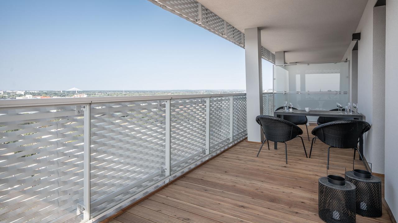 Rentplanet - Apartamenty Atal Tower Вроцлав Екстер'єр фото